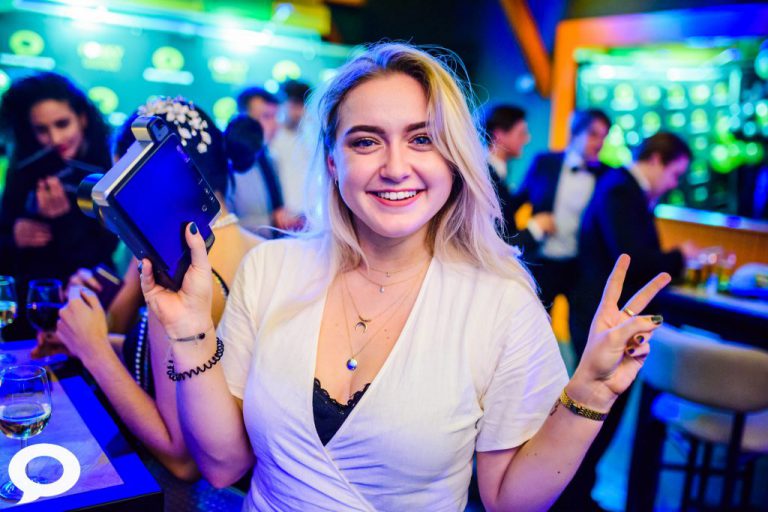 Debora op het Fonky Feest